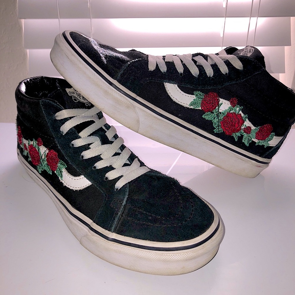 Mid Rose Vans